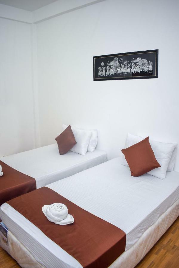 Lion Resort Polonnaruwa Luaran gambar