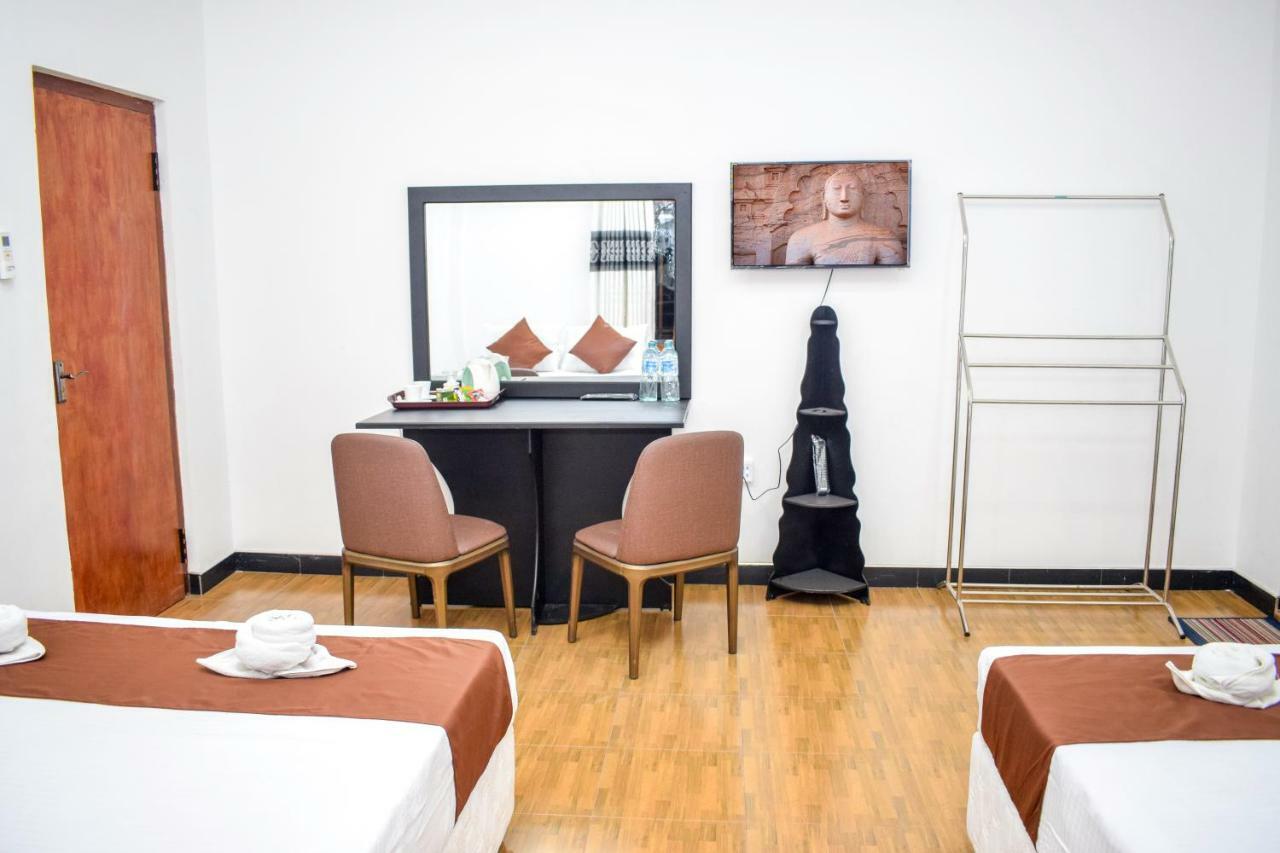 Lion Resort Polonnaruwa Luaran gambar