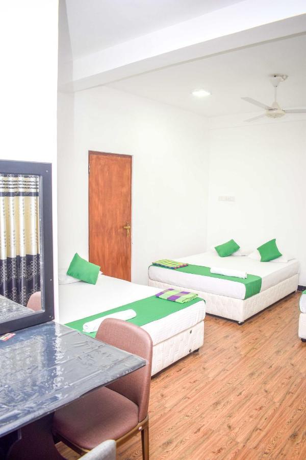 Lion Resort Polonnaruwa Luaran gambar